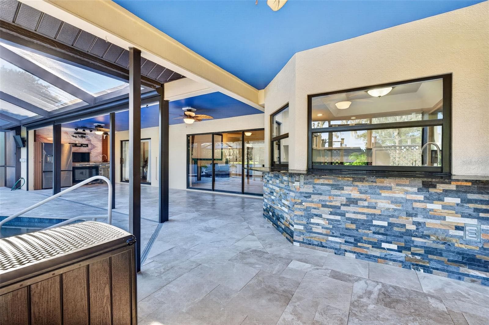 Pool Deck - 4104 CONCORD WAY, PLANT CITY