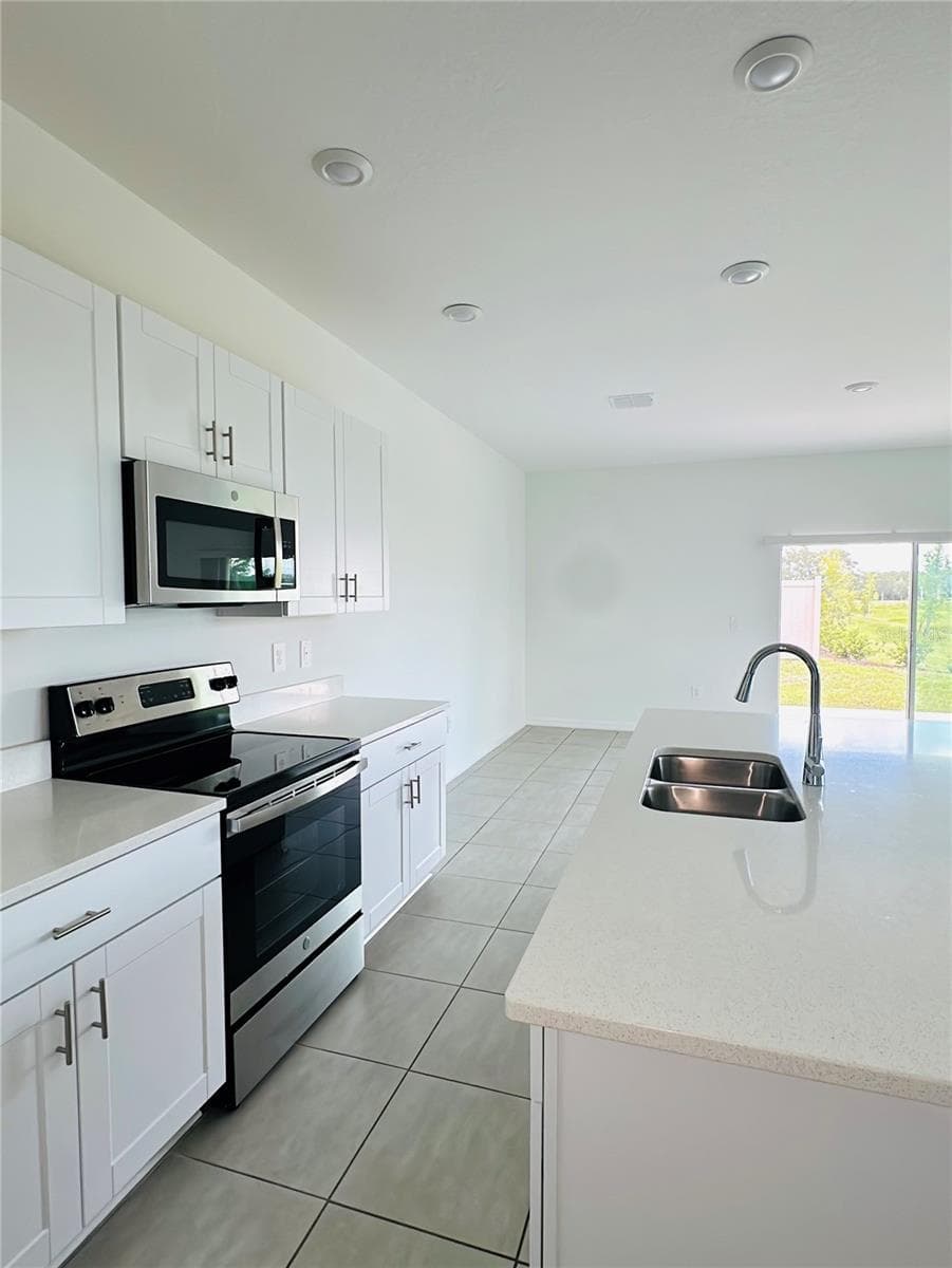 Townhouse at 2287 PORTRAIT ST, KISSIMMEE, photo 12 of 47