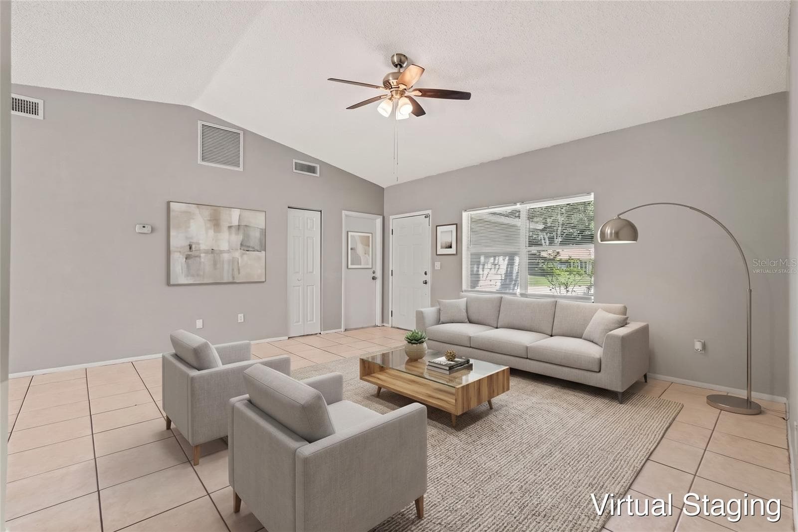 virtually staged - 13904 FULLERTON DR, TAMPA