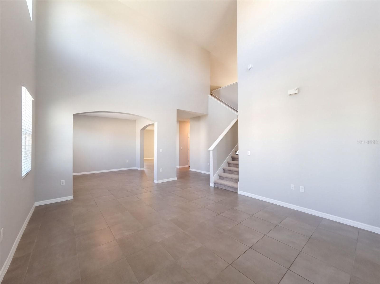 Single Family Residence at 585 BARRIER REEF ST, RUSKIN, photo 14 of 69