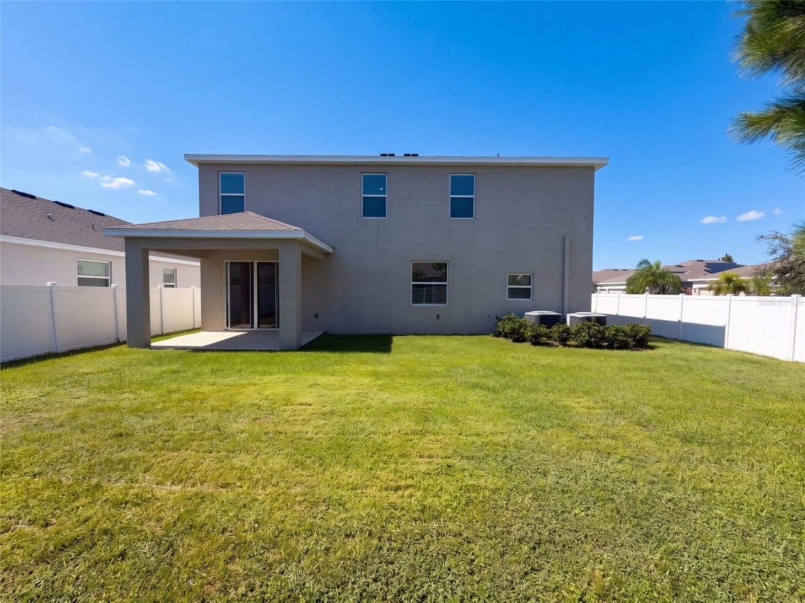 Single Family Residence at 585 BARRIER REEF ST, RUSKIN, photo 32 of 69