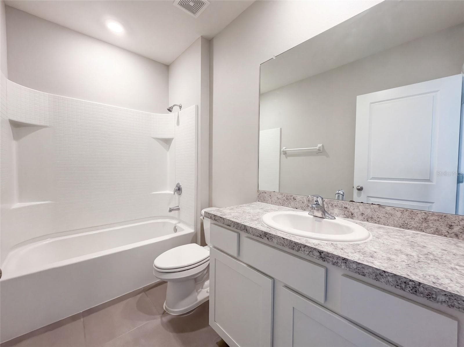 Single Family Residence at 585 BARRIER REEF ST, RUSKIN, photo 45 of 69