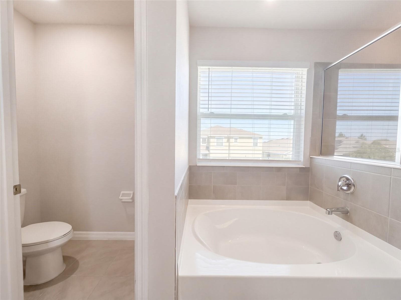 Single Family Residence at 585 BARRIER REEF ST, RUSKIN, photo 56 of 69