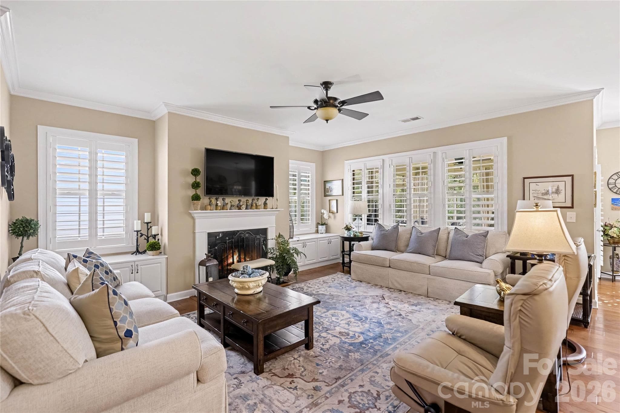 Single Family Residence at 1567 Tranquility Boulevard, Lancaster, photo 15 of 48