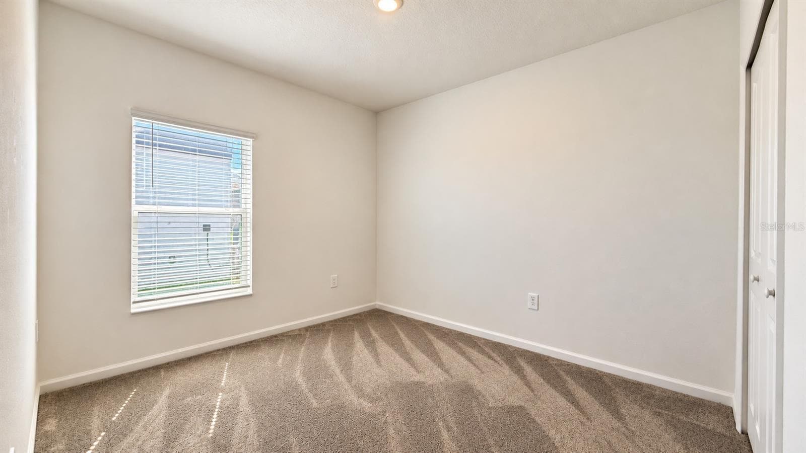 Single Family Residence at 668 REGGIE RD, WINTER HAVEN, photo 17 of 42