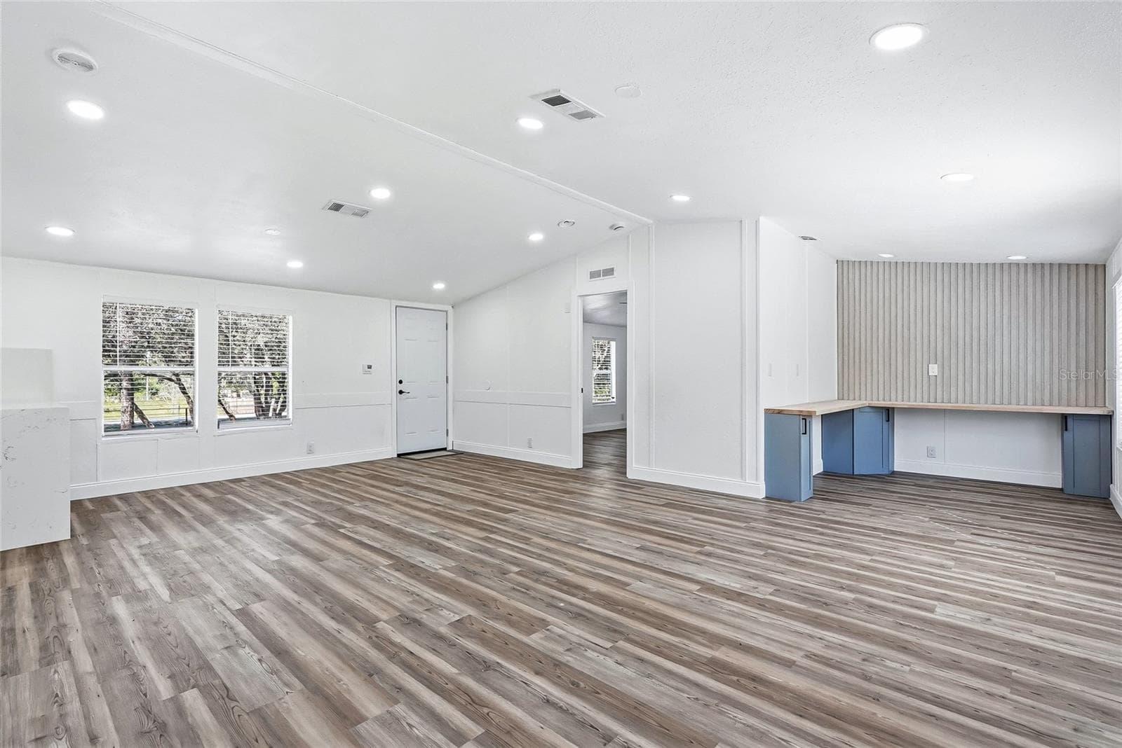 Manufactured Home at 18200 NORMANDEAU ST, SPRING HILL, photo 12 of 51
