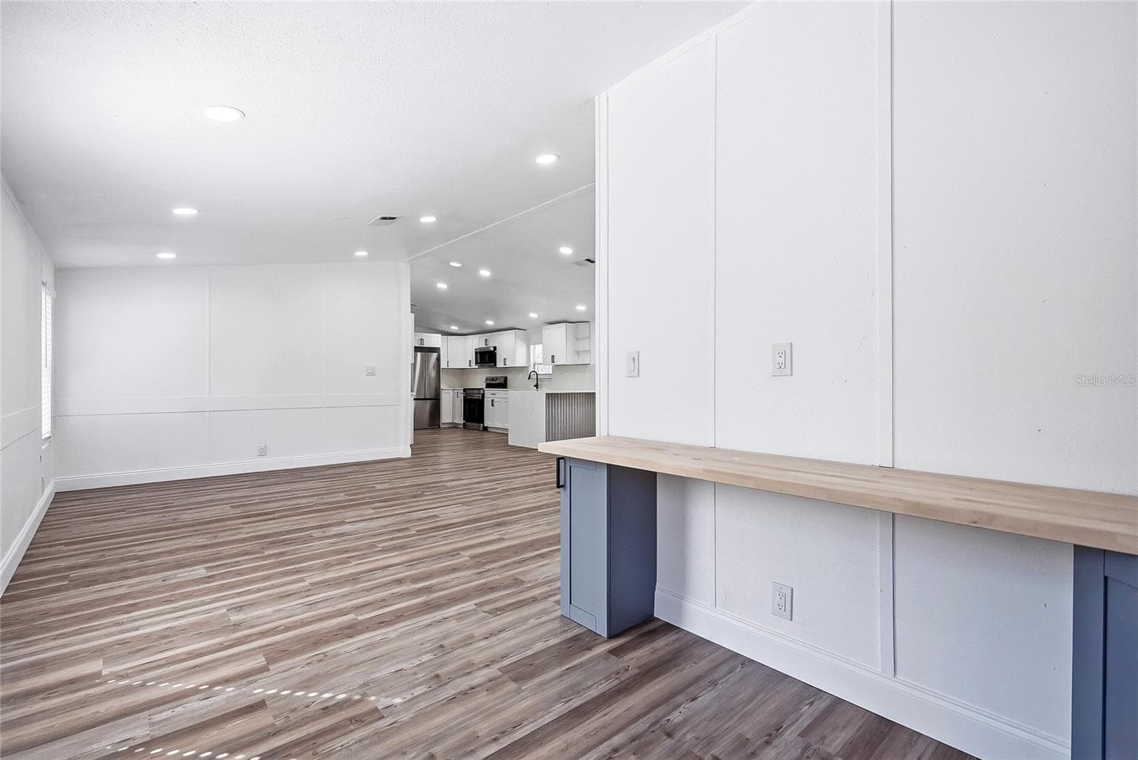 Manufactured Home at 18200 NORMANDEAU ST, SPRING HILL, photo 15 of 51