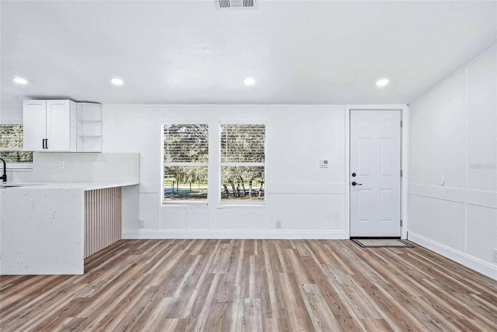 Manufactured Home at 18200 NORMANDEAU ST, SPRING HILL, photo 17 of 51