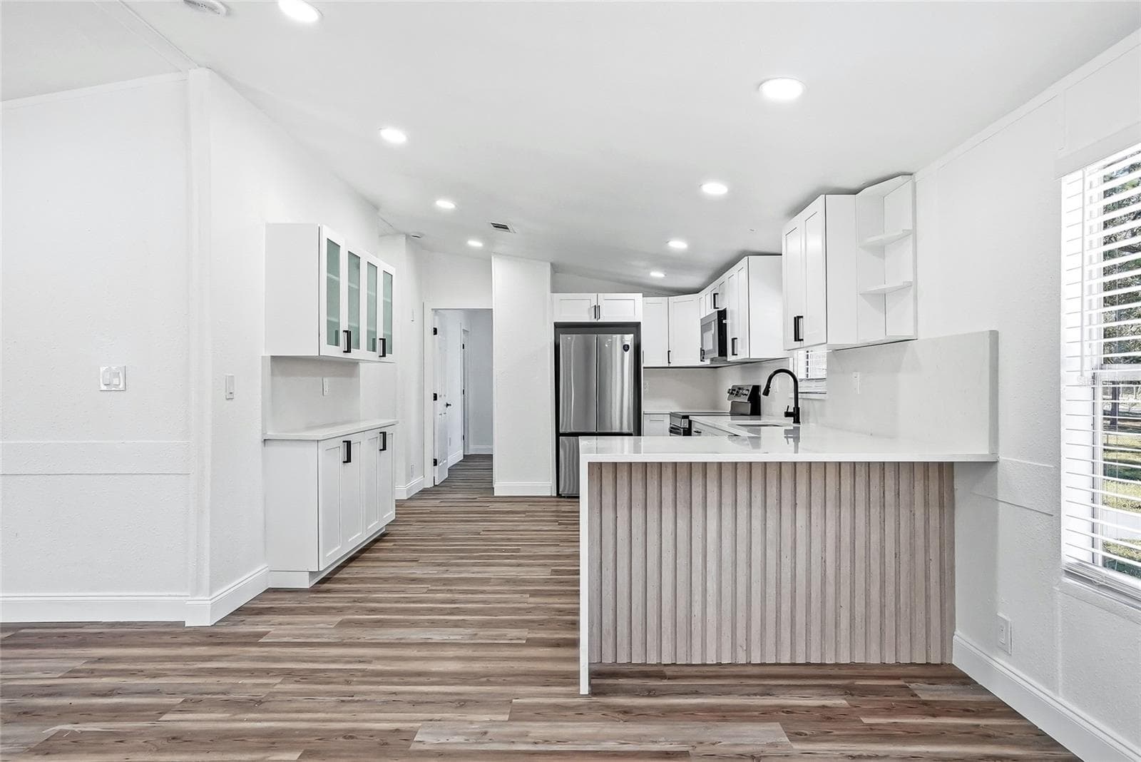 Manufactured Home at 18200 NORMANDEAU ST, SPRING HILL, photo 19 of 51