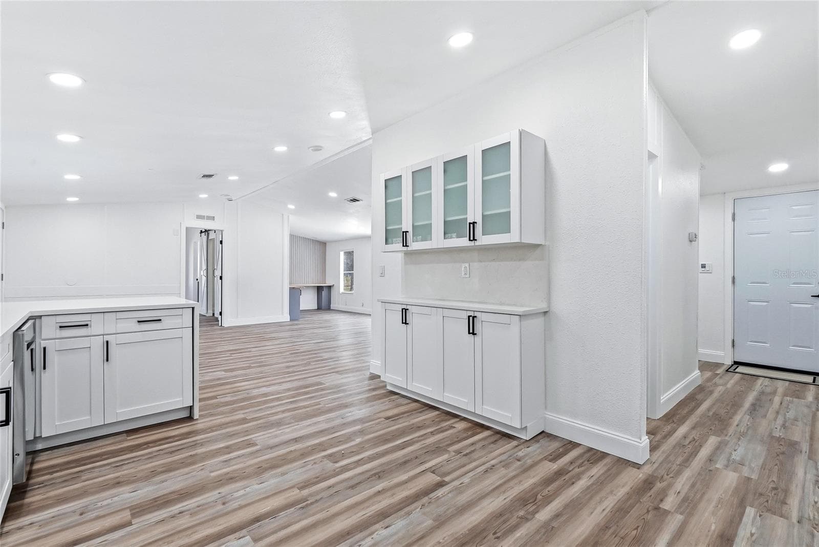Manufactured Home at 18200 NORMANDEAU ST, SPRING HILL, photo 22 of 51