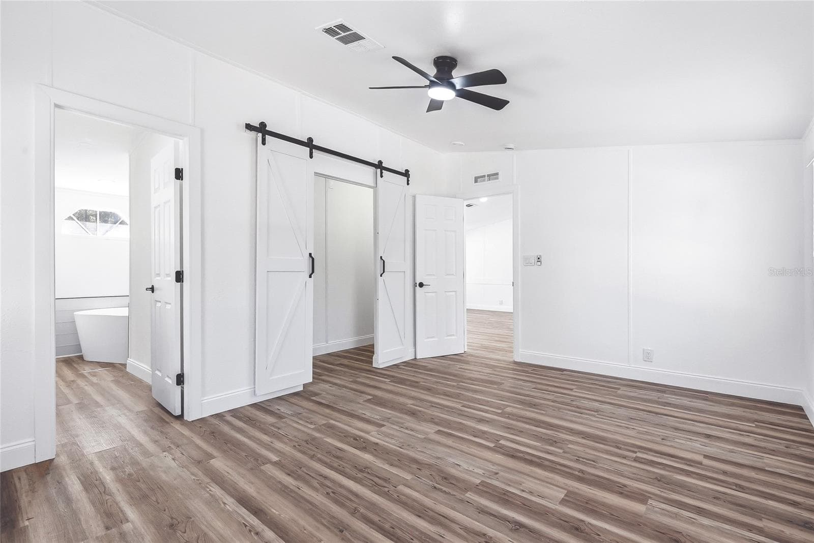Manufactured Home at 18200 NORMANDEAU ST, SPRING HILL, photo 27 of 51