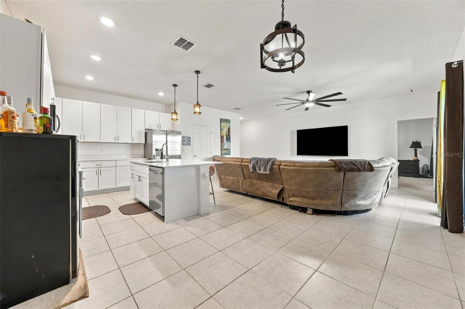 Single Family Residence at 2988 SURAJ CIRCLE, TAVARES, photo 14 of 41
