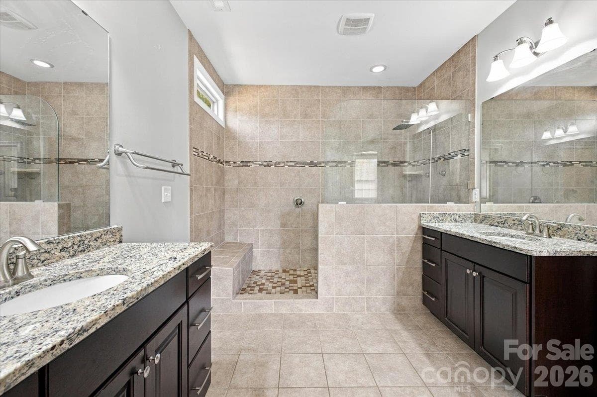 Single Family Residence at 204 Southfork Lane, Belmont, photo 21 of 28