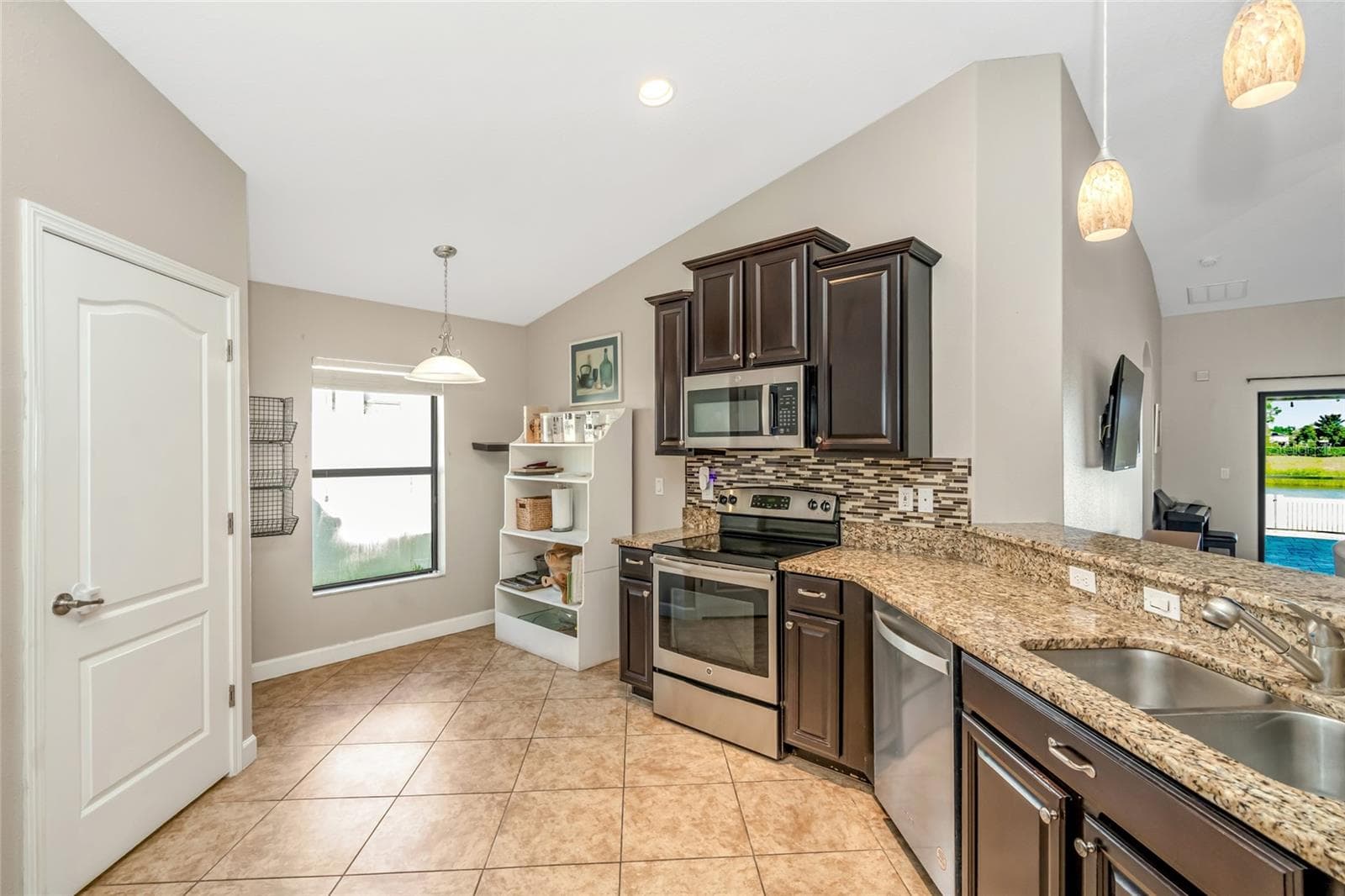 Kitchen - 12539 MOUNTAIN SPRINGS PL, NEW PORT RICHEY