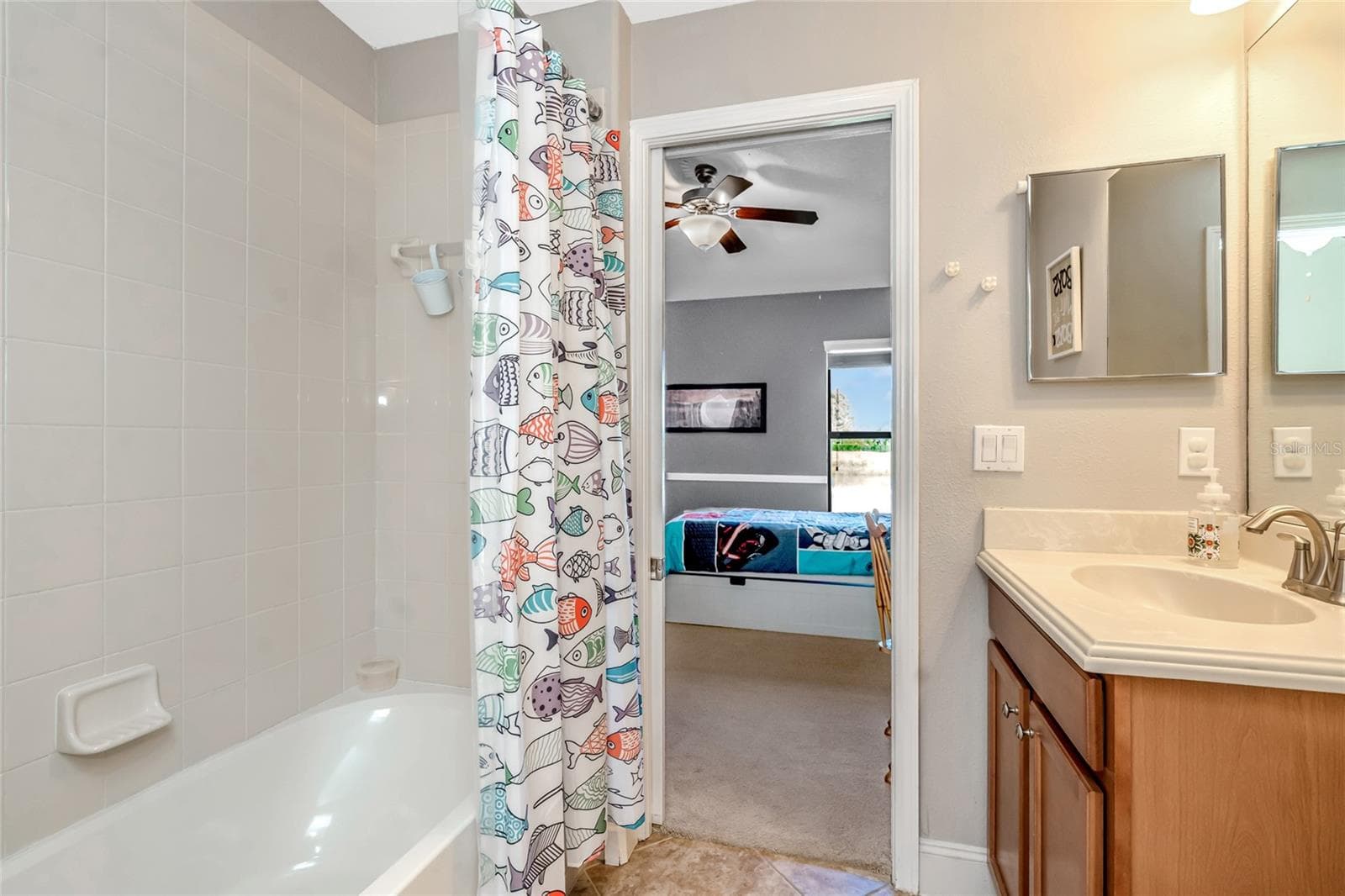 Jack & Jill Bathroom - 12539 MOUNTAIN SPRINGS PL, NEW PORT RICHEY