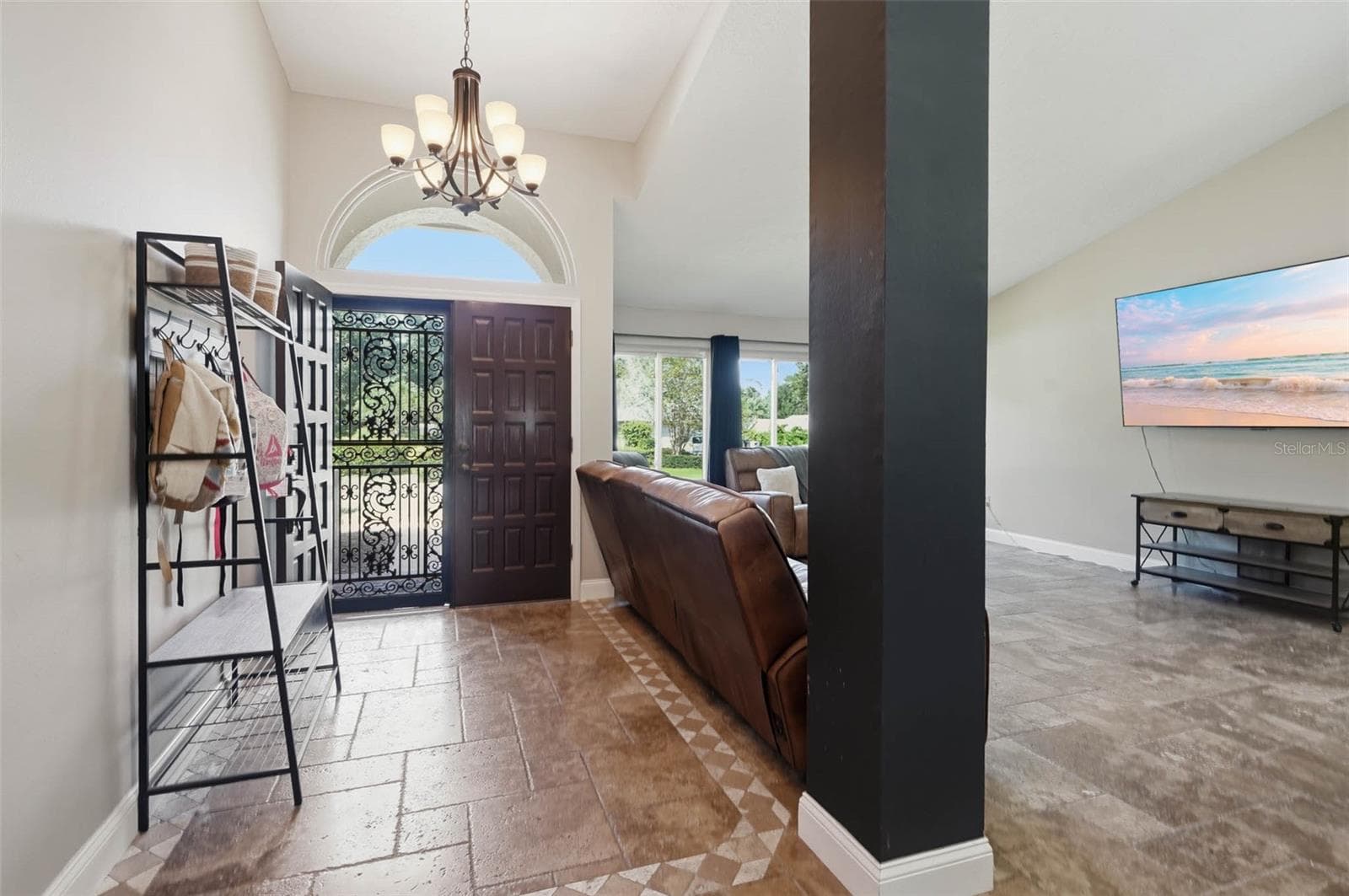 Single Family Residence at 2715 MOCK ORANGE CT, VALRICO, photo 8 of 56