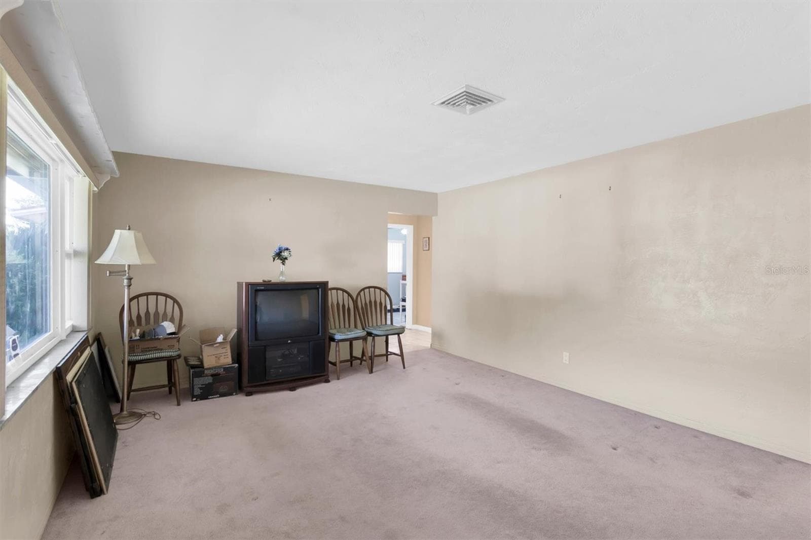 Single Family Residence at 13800 87TH AVE, SEMINOLE, photo 8 of 36