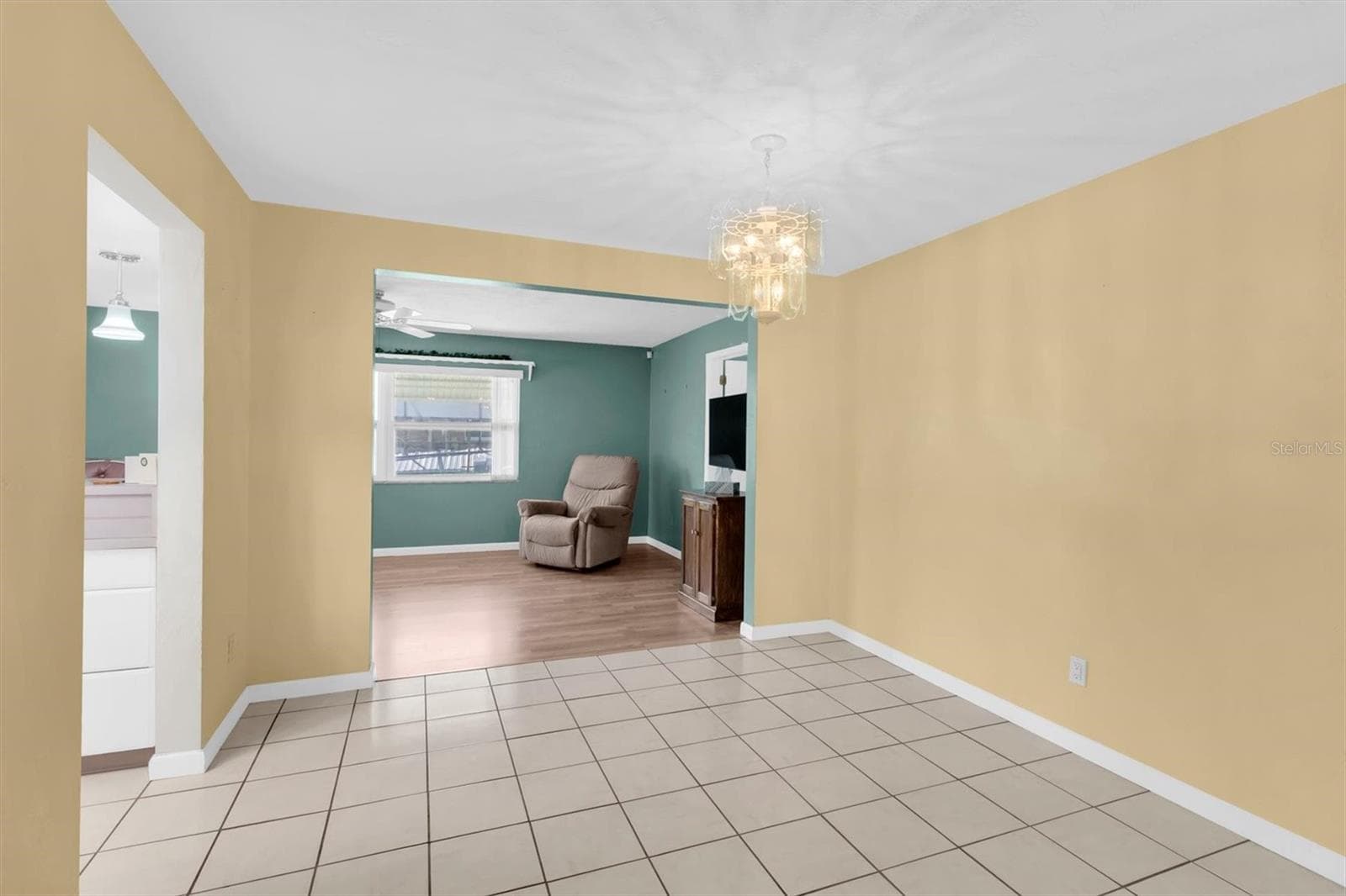 Single Family Residence at 13800 87TH AVE, SEMINOLE, photo 11 of 36