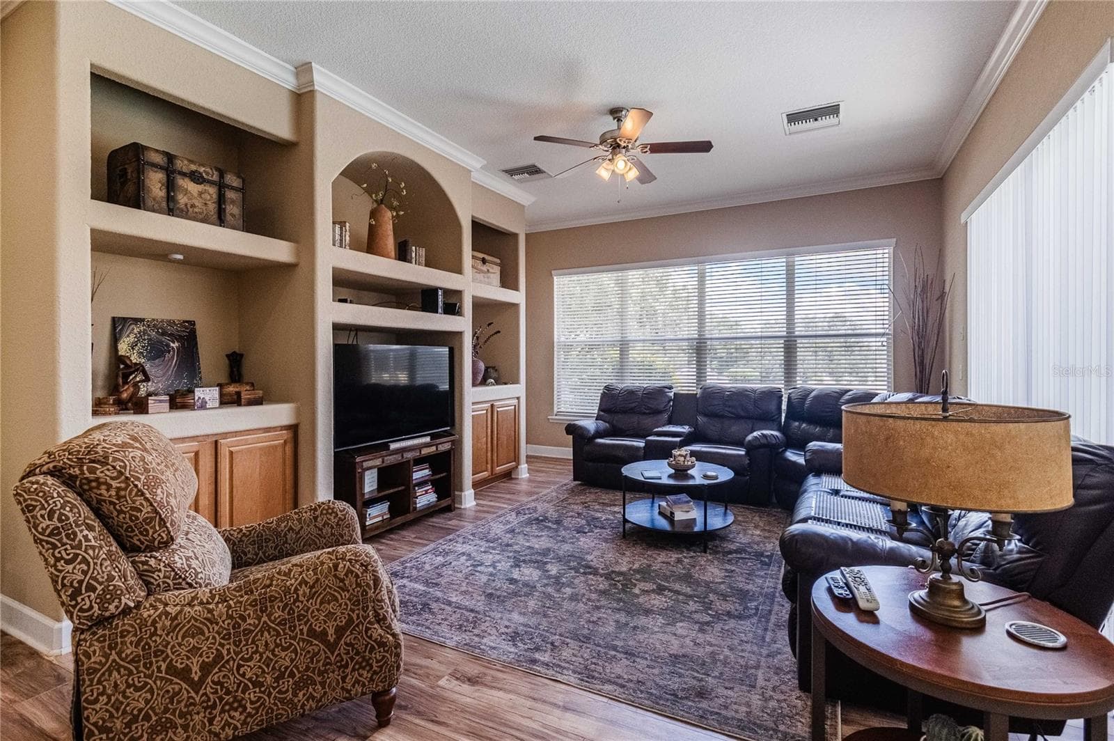 Single Family Residence at 6714 HARTSWORTH DR, LAKELAND, photo 14 of 46