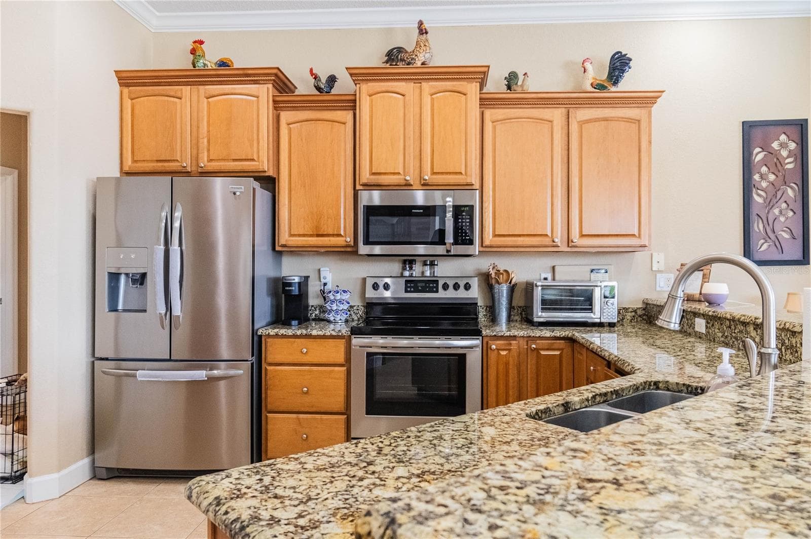 Single Family Residence at 6714 HARTSWORTH DR, LAKELAND, photo 16 of 46