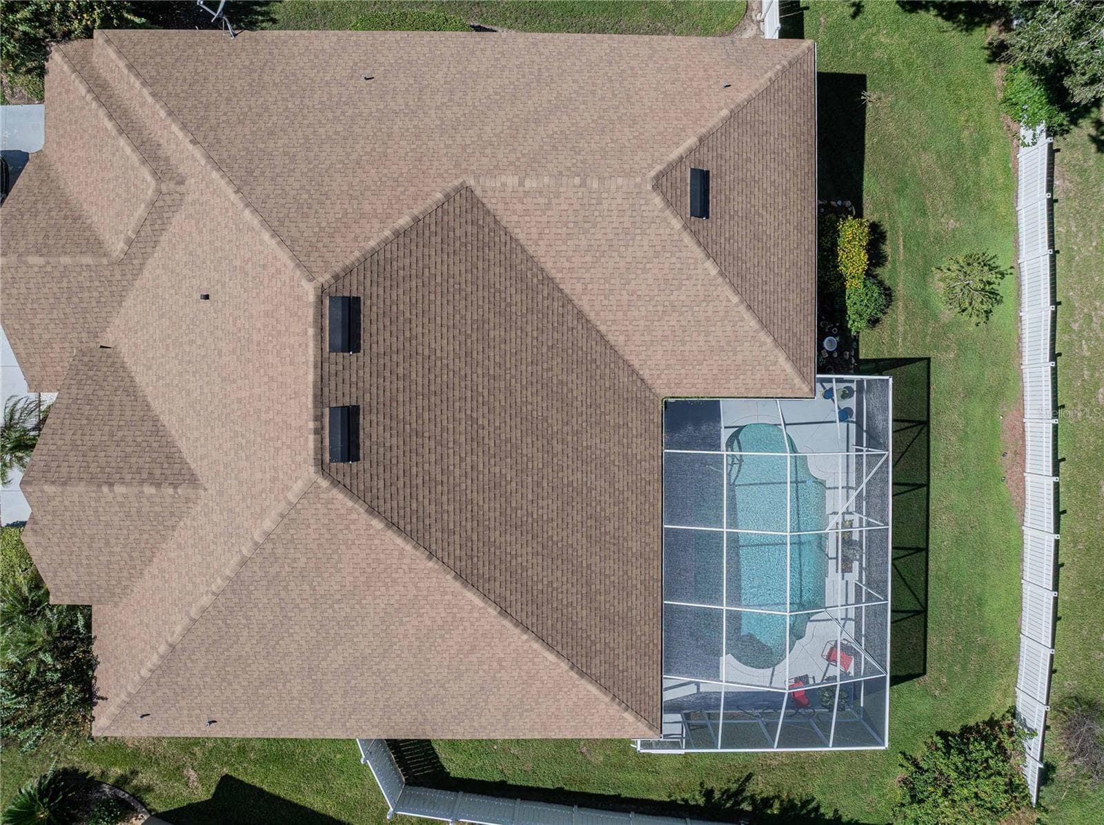 Single Family Residence at 6714 HARTSWORTH DR, LAKELAND, photo 44 of 46