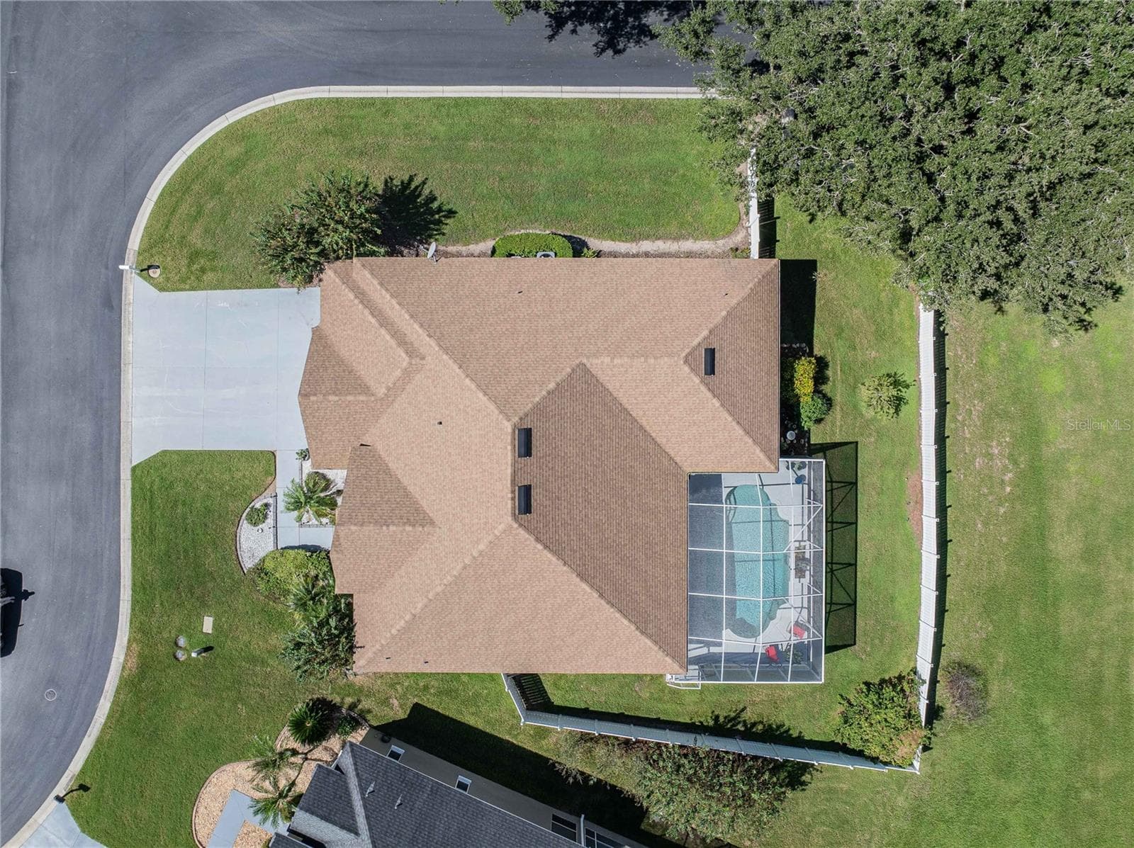 Single Family Residence at 6714 HARTSWORTH DR, LAKELAND, photo 43 of 46