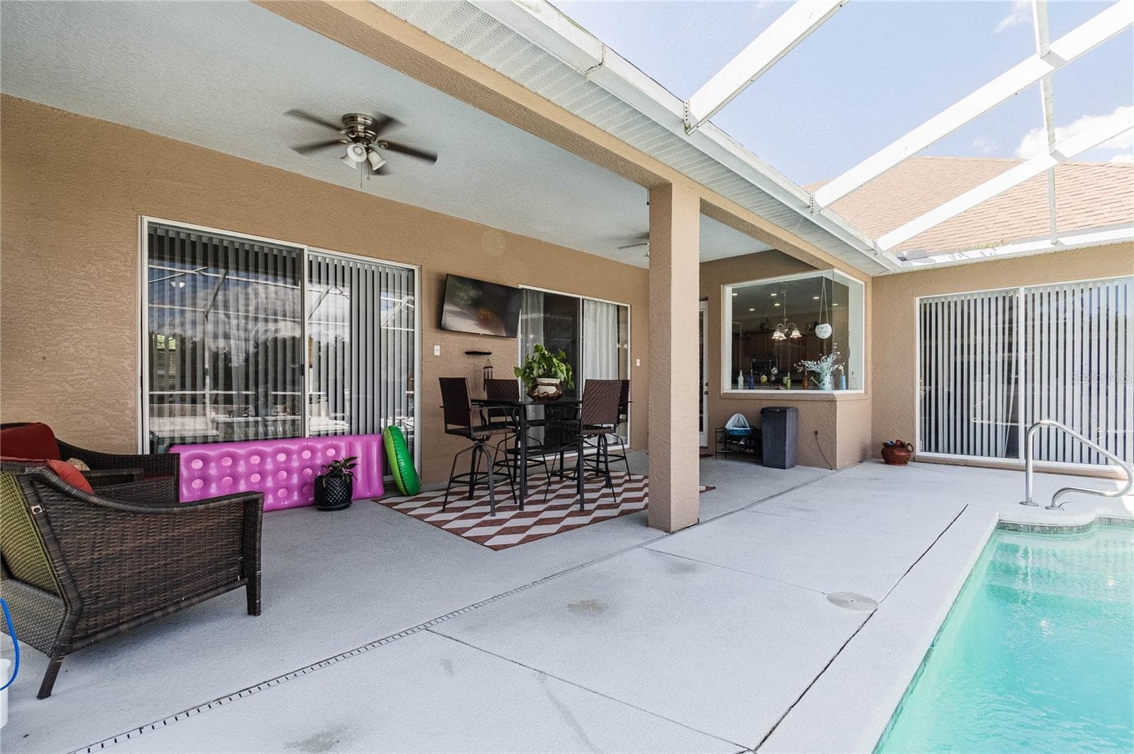 Single Family Residence at 6714 HARTSWORTH DR, LAKELAND, photo 37 of 46