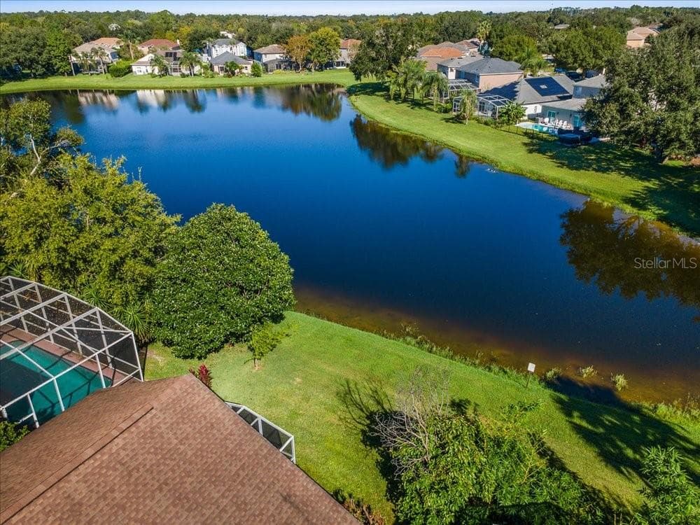 pond view out back - 477 LAKEPARK TRL, OVIEDO