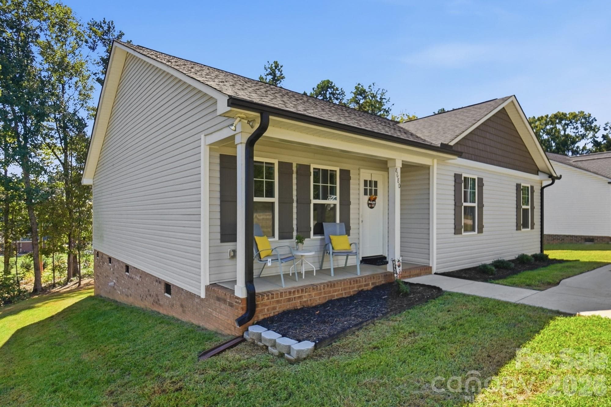 Single Family Residence at 8680 Foil Street, Mount Pleasant, photo 3 of 39