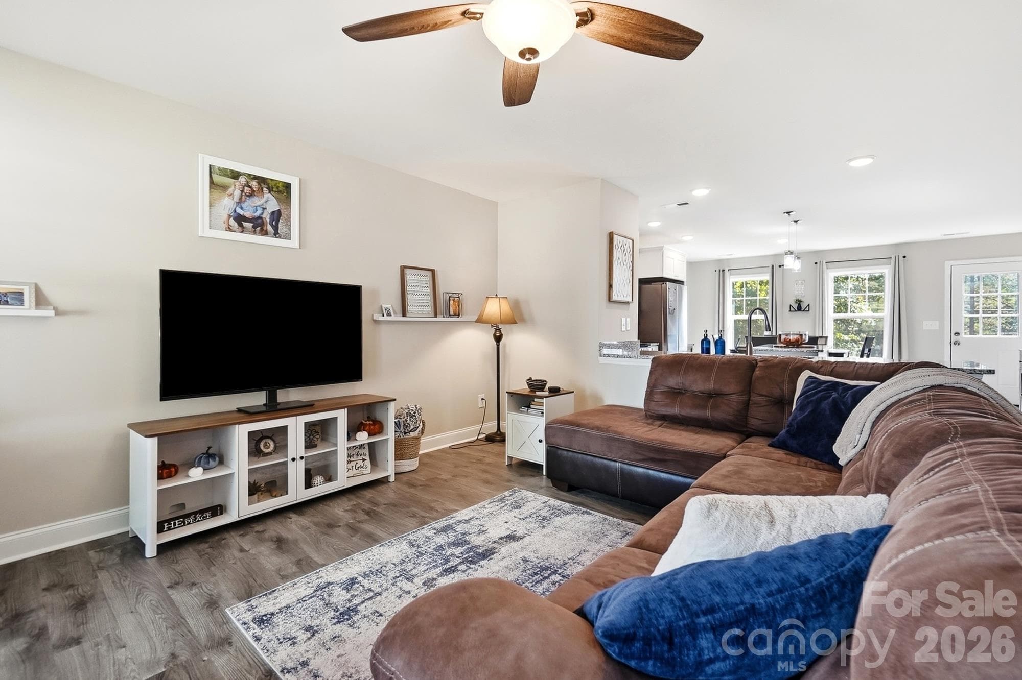 Single Family Residence at 8680 Foil Street, Mount Pleasant, photo 6 of 39