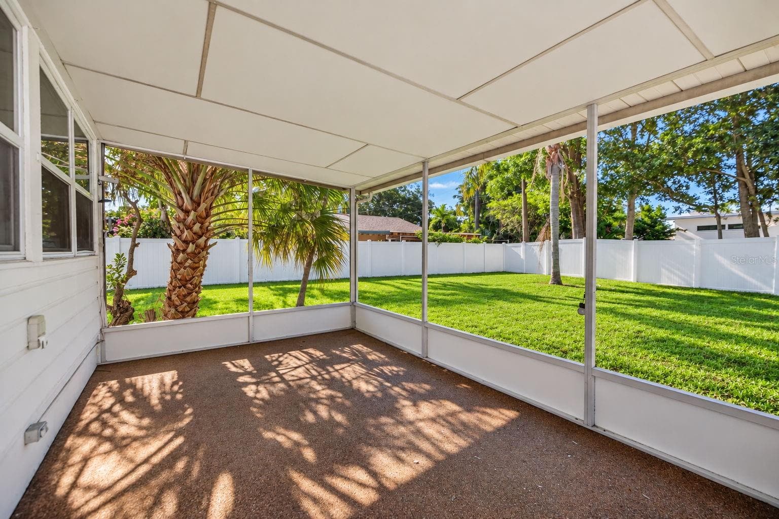 Single Family Residence at 7116 DATE PALM AVE S, ST PETERSBURG, photo 18 of 29