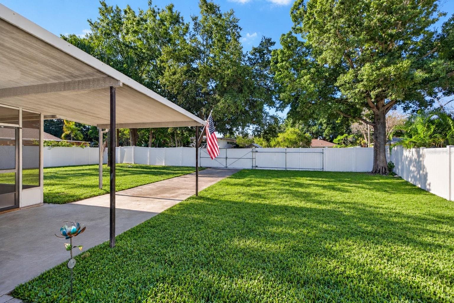 Single Family Residence at 7116 DATE PALM AVE S, ST PETERSBURG, photo 19 of 29