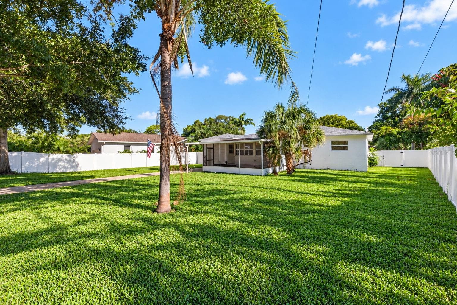 Single Family Residence at 7116 DATE PALM AVE S, ST PETERSBURG, photo 21 of 29