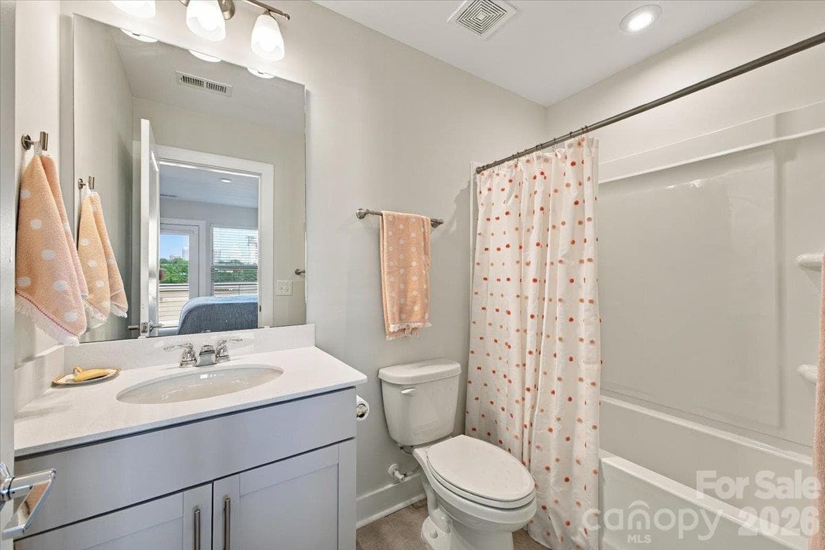 Top Floor Bathroom - 12107 Brooklyn Avenue, Charlotte