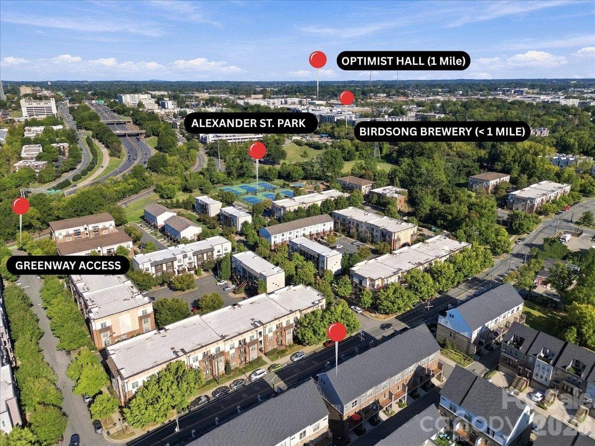 Proximity to local spots - 12107 Brooklyn Avenue, Charlotte