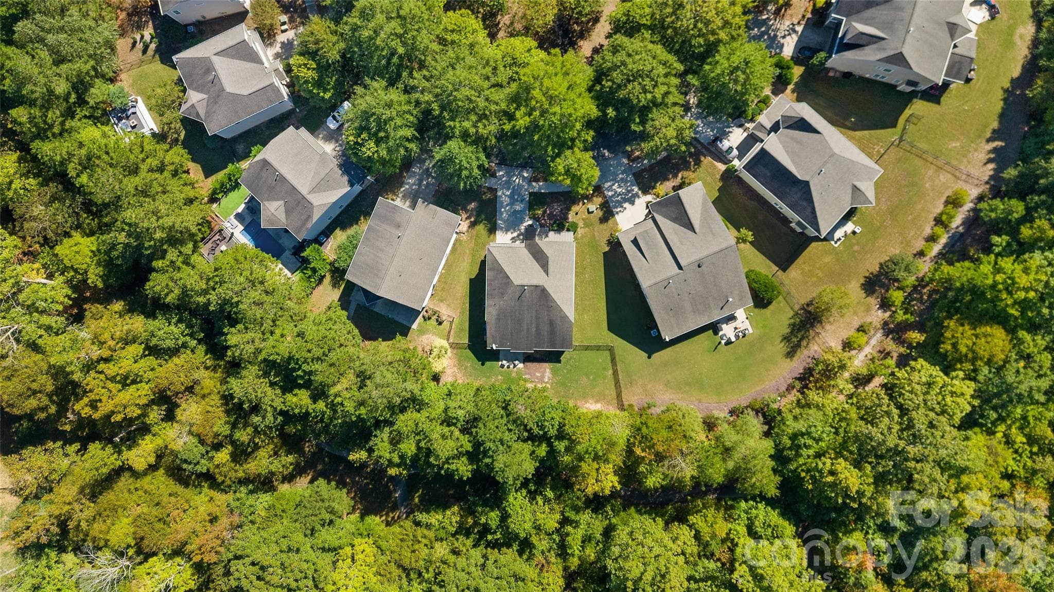 Single Family Residence at 3317 Bridgewick Road, Waxhaw, photo 2 of 31