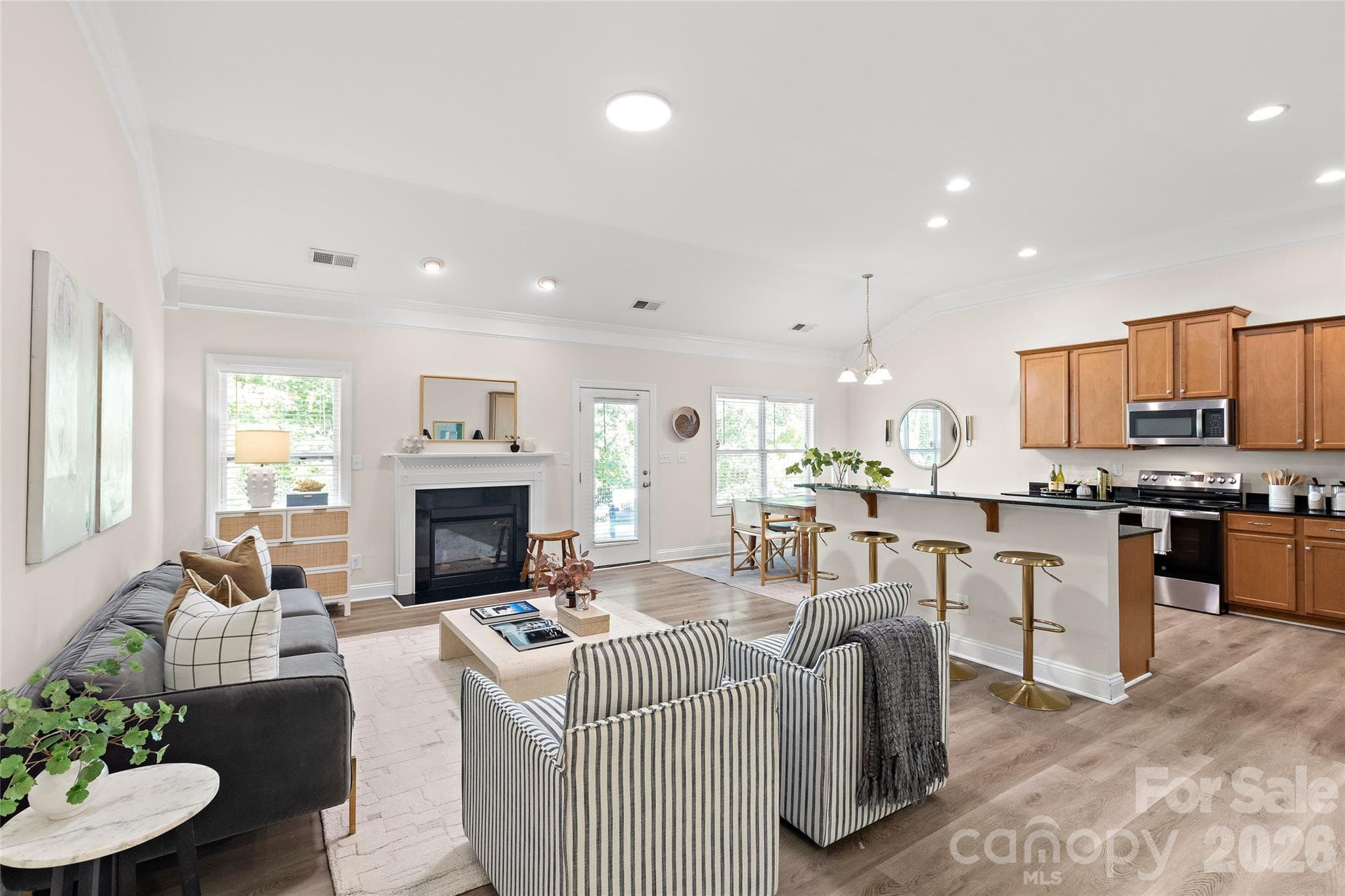 Single Family Residence at 3317 Bridgewick Road, Waxhaw, photo 9 of 31