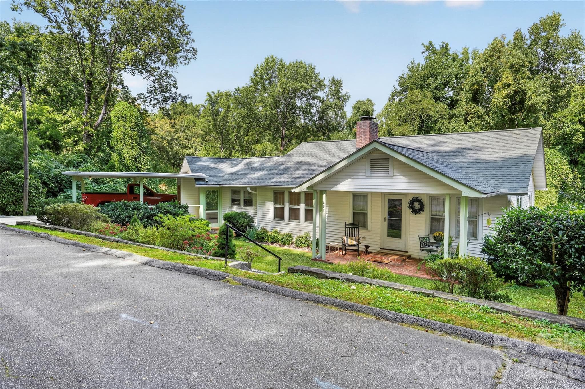 Single Family Residence at 409 Lockhart Road, Tryon, photo 2 of 42
