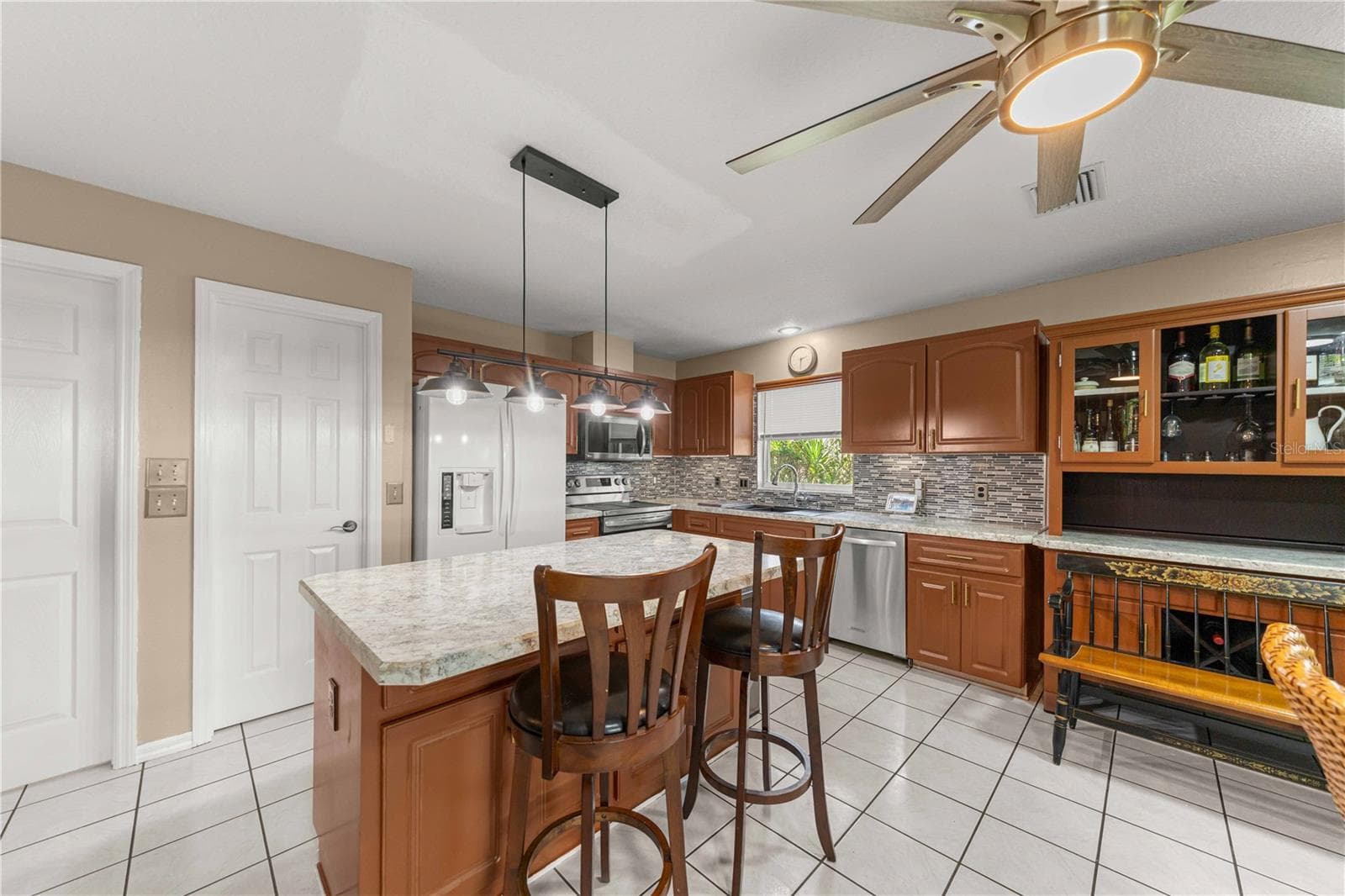 Single Family Residence at 4165 N STEWART WAY, BEVERLY HILLS, photo 14 of 40