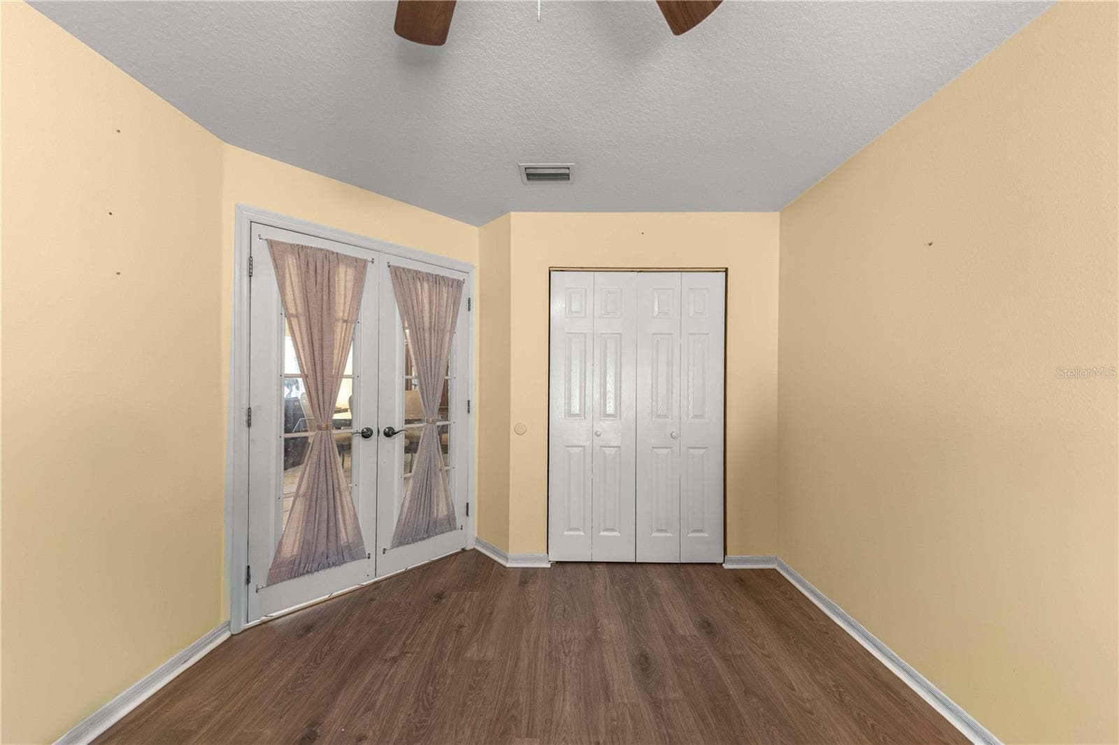 Single Family Residence at 4165 N STEWART WAY, BEVERLY HILLS, photo 27 of 40
