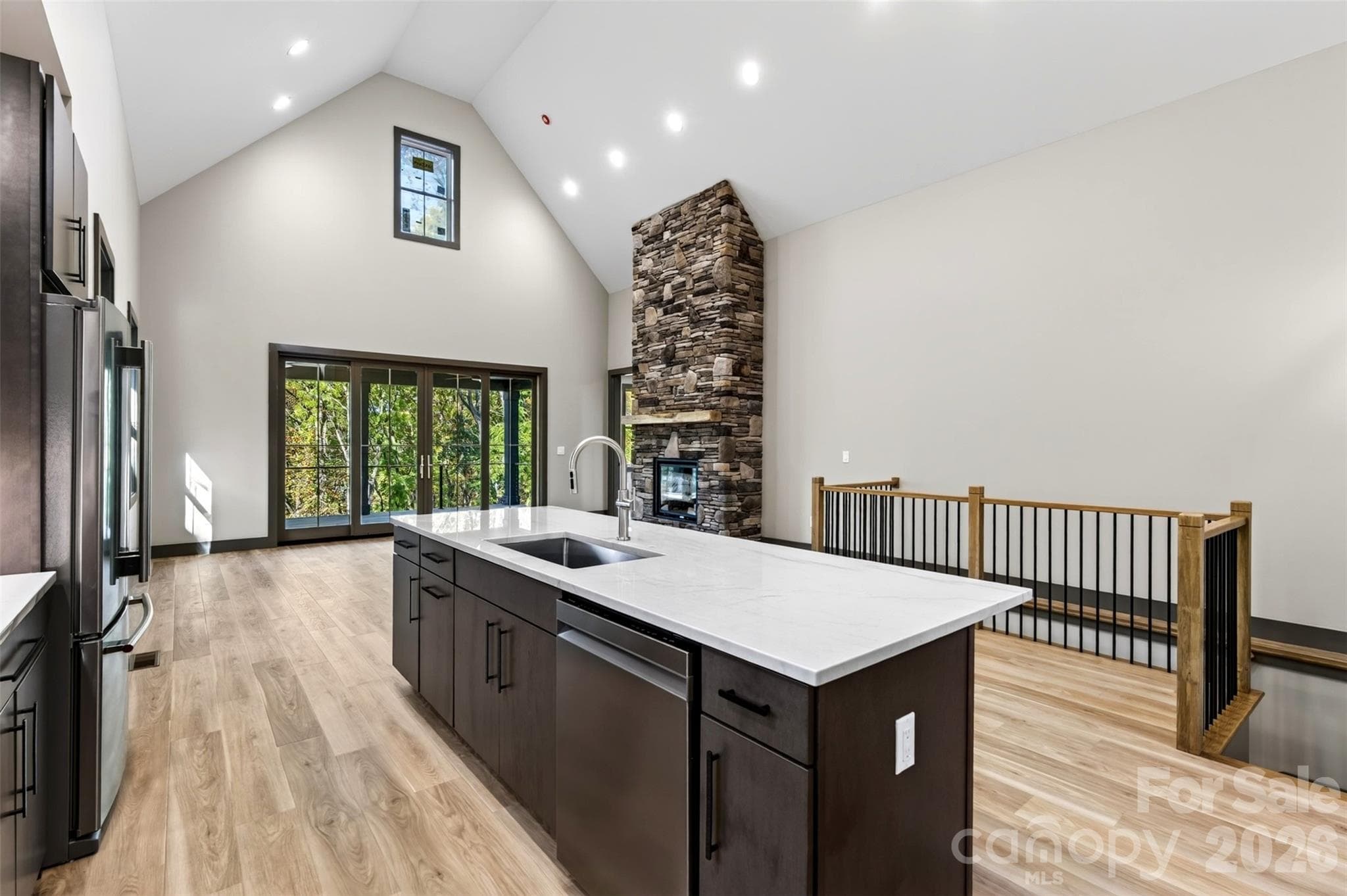 Kitchen - 51 Bear Tree Cove, Canton