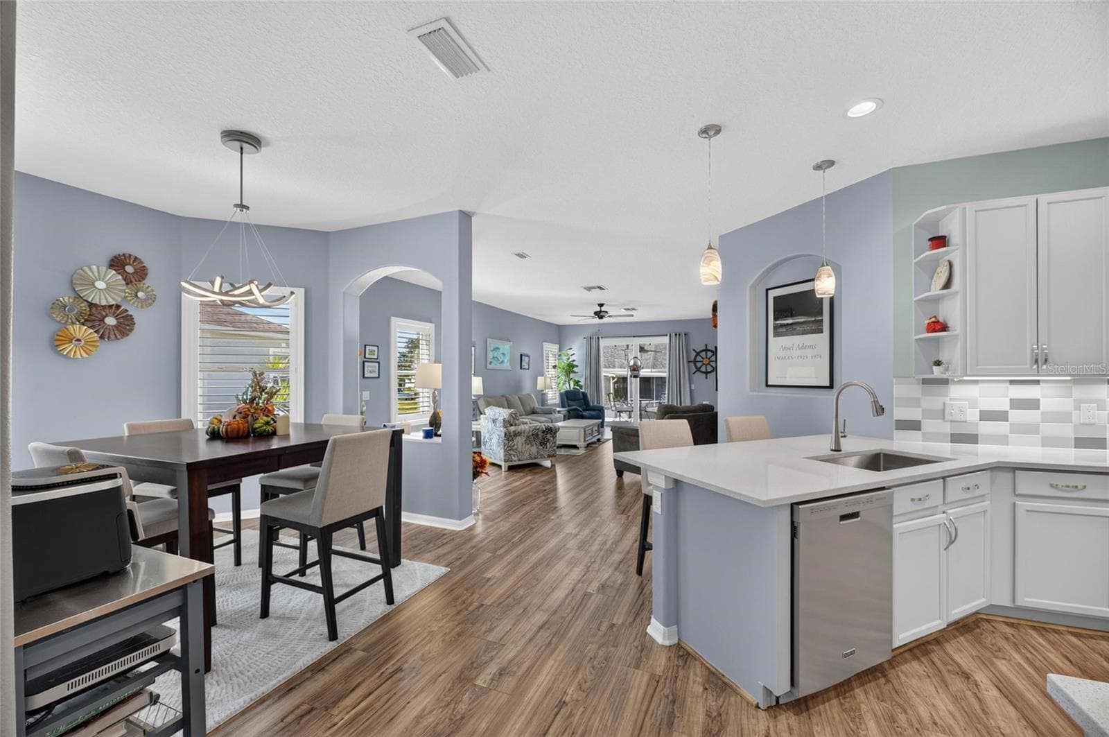 Villa at 6817 SURREY OAK DR, APOLLO BEACH, photo 10 of 55