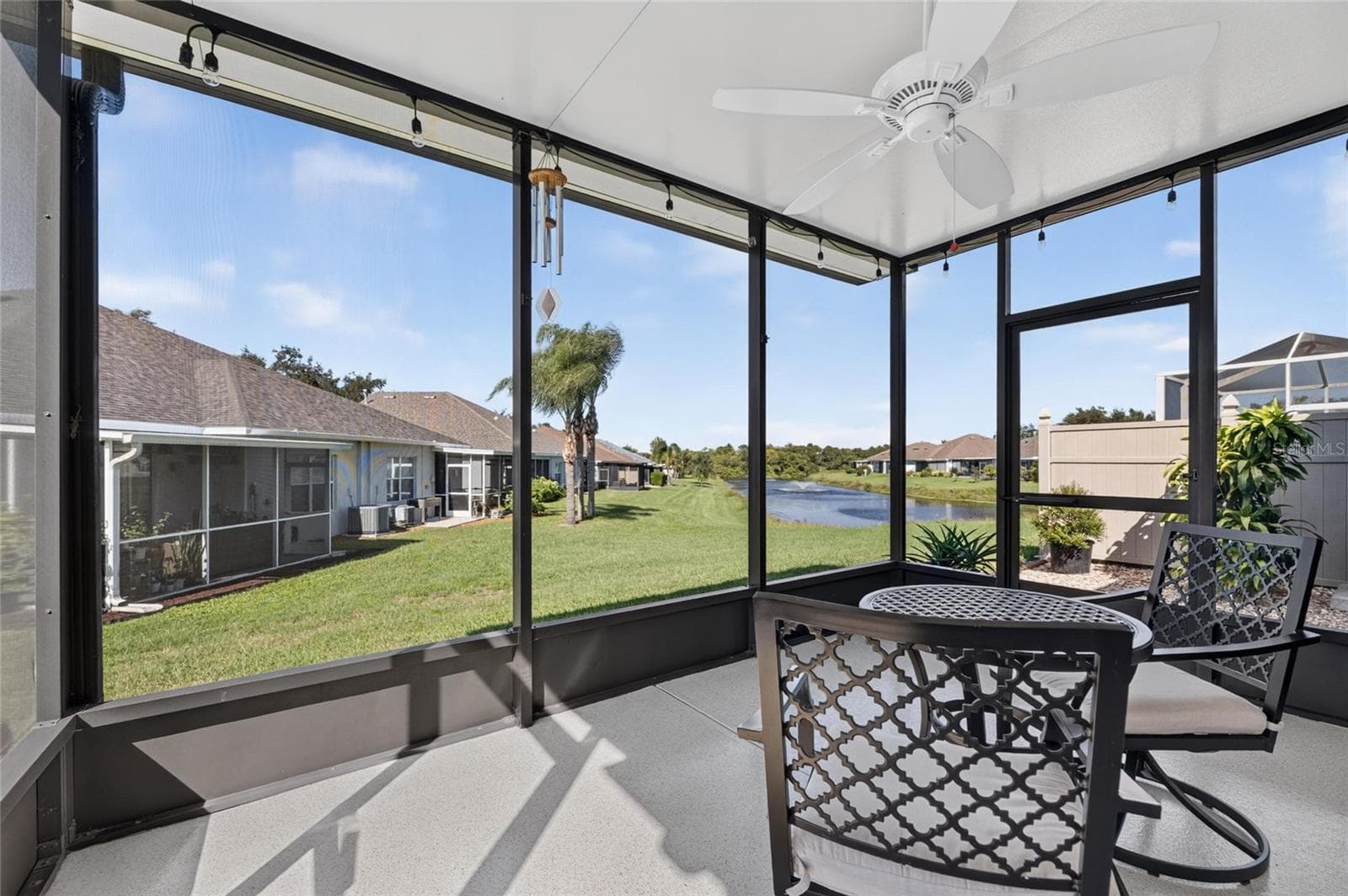 Villa at 6817 SURREY OAK DR, APOLLO BEACH, photo 34 of 55