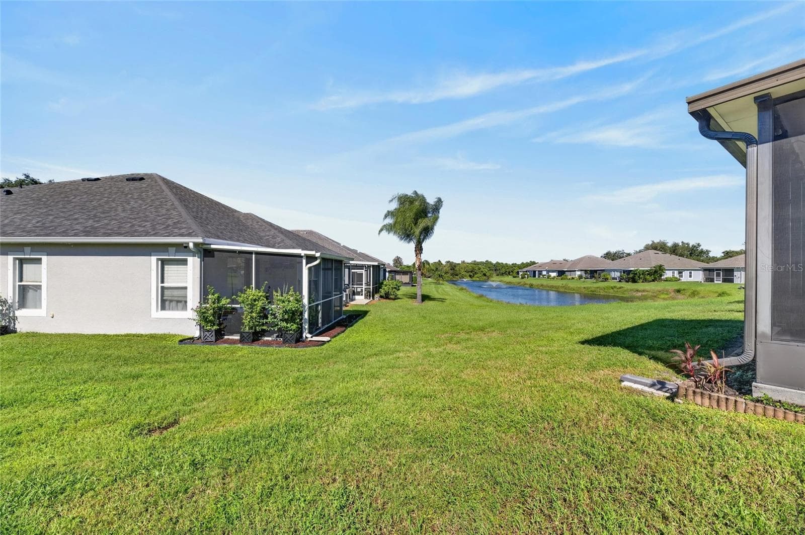Villa at 6817 SURREY OAK DR, APOLLO BEACH, photo 36 of 55