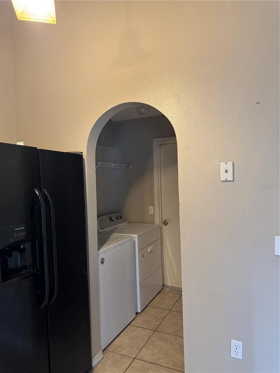 Single Family Residence at 317 CHELMSFORD CT, KISSIMMEE, photo 10 of 24