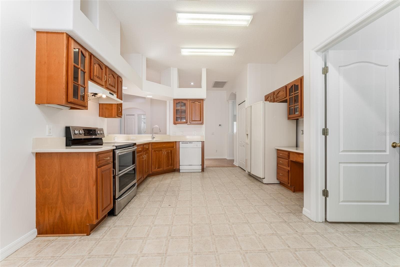 Single Family Residence at 1127 ROLLING STONE RUN, ODESSA, photo 14 of 55