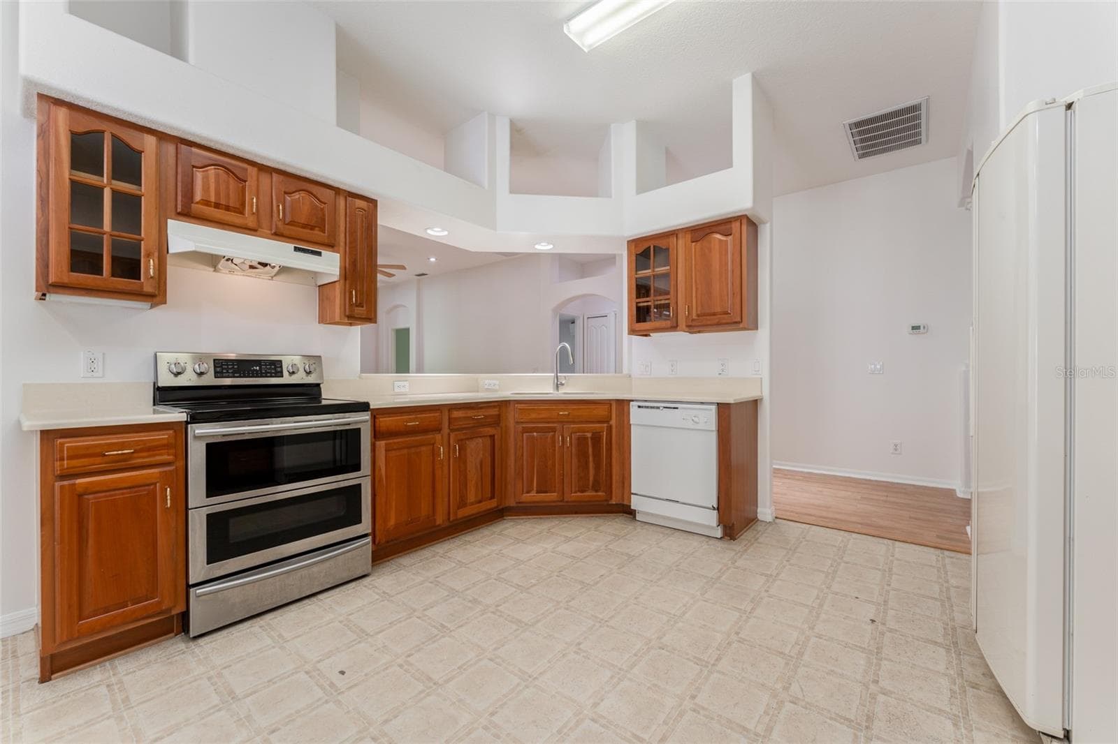 Single Family Residence at 1127 ROLLING STONE RUN, ODESSA, photo 16 of 55