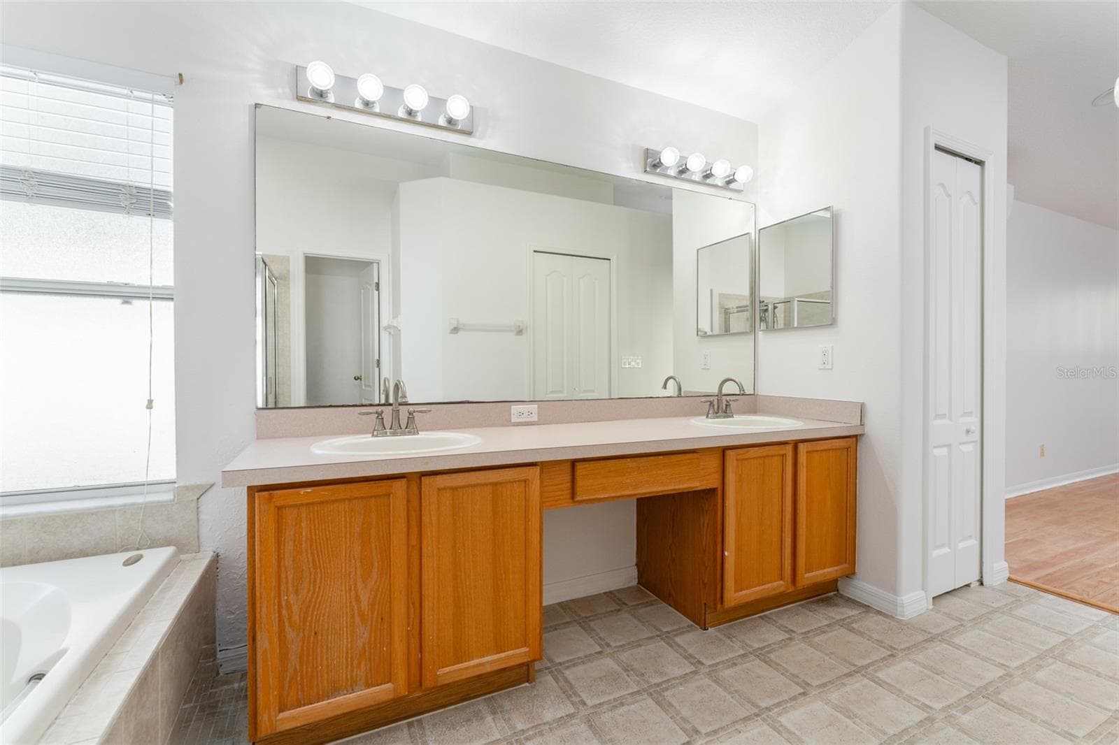 Single Family Residence at 1127 ROLLING STONE RUN, ODESSA, photo 23 of 55