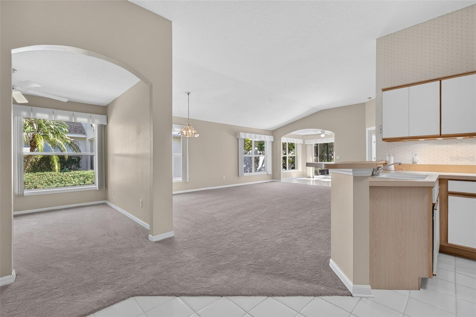 Single Family Residence at 3032 ANDOVER CT, MOUNT DORA, photo 11 of 51