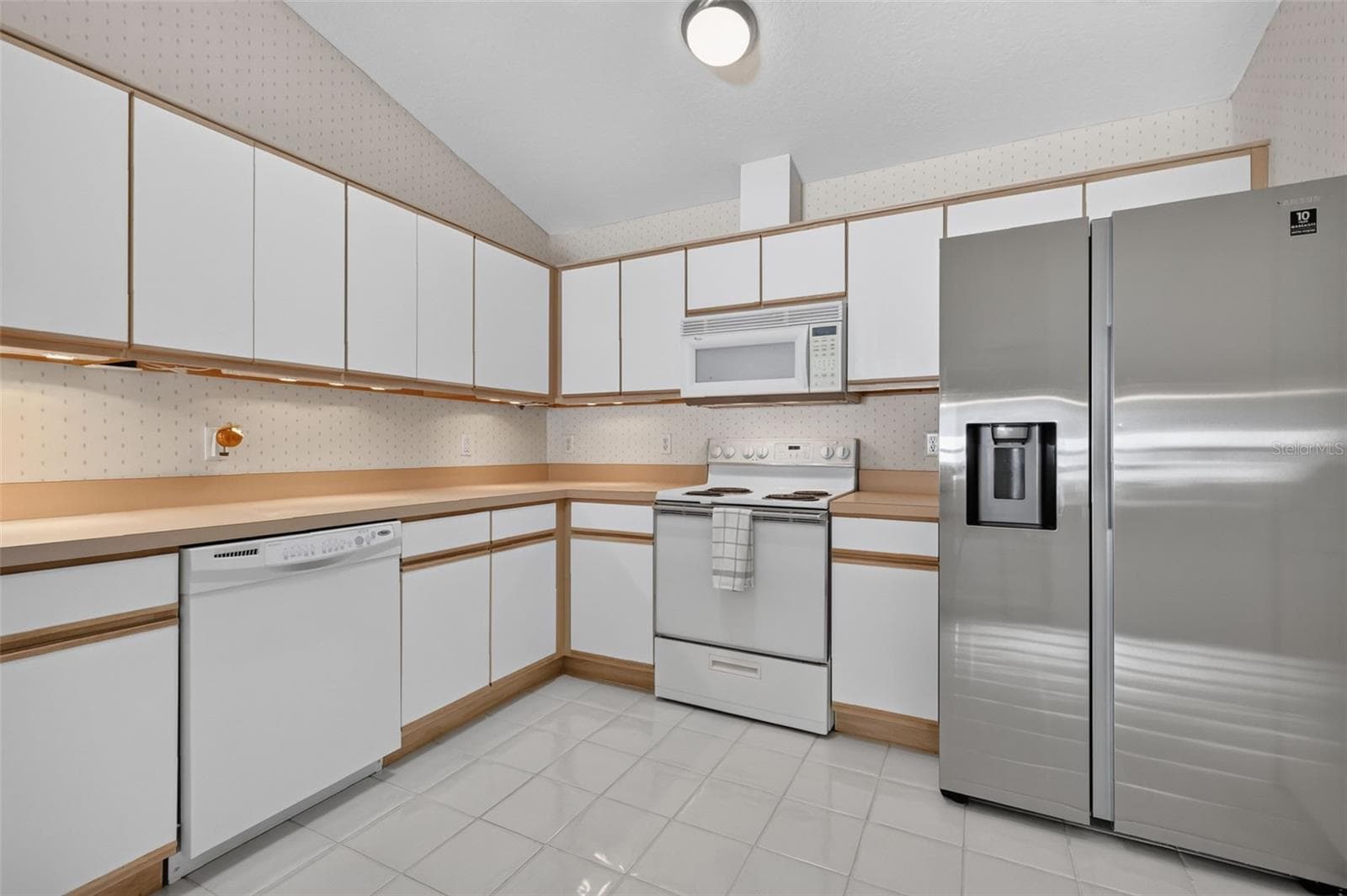 Single Family Residence at 3032 ANDOVER CT, MOUNT DORA, photo 12 of 51